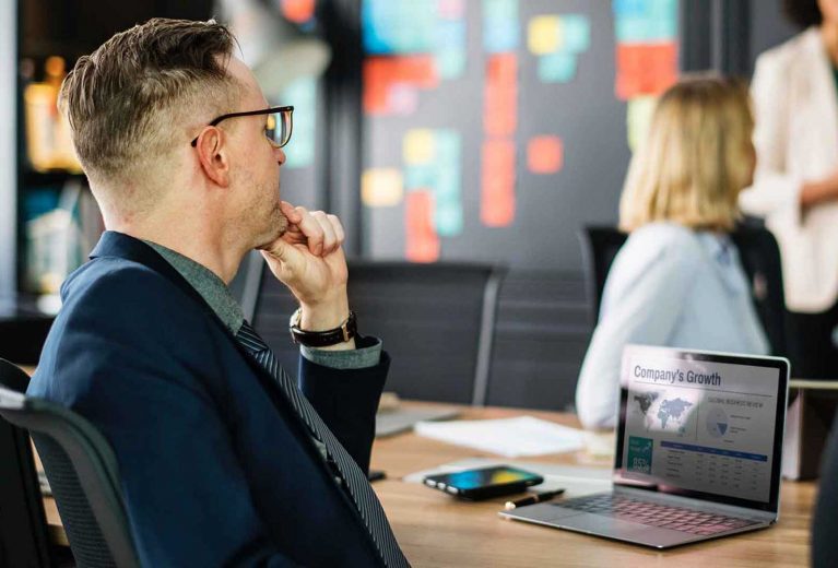 تفاوت شرکت تجاری و خدماتی